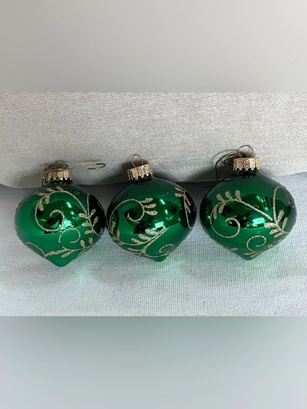 3 VTG 90s Unique Treasures Green Glass Blown Christmas Ornaments Gold Scroll